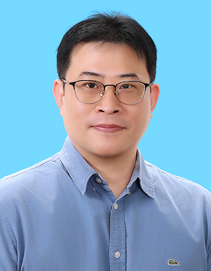 최종욱